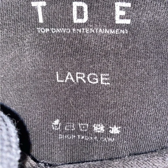 Top Dawg Entertainment: The Championship Tour Black Hoodie - Picture 3 of 3